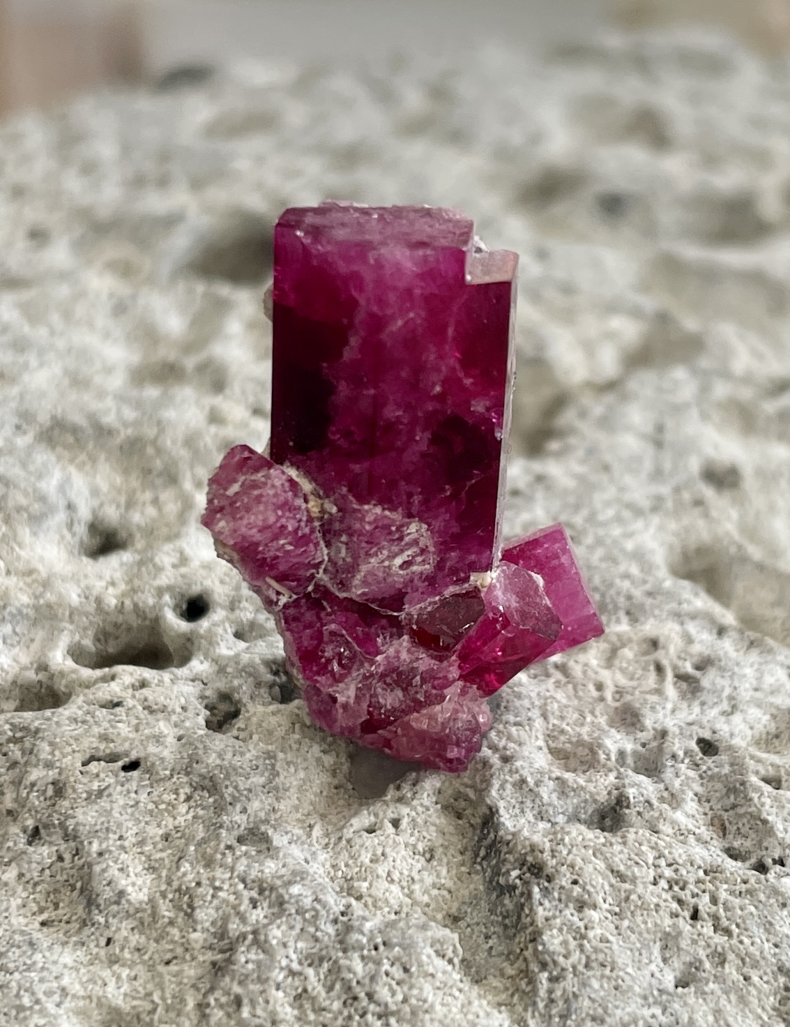 Galerie am alten Sägewerk - Bixbit (roter Beryll od. roter Smaragd ...